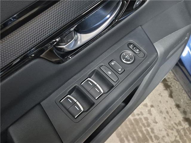 2025 Honda CR-V Hybrid Touring (Stk: 10119570A) in Markham - Image 13 of 35