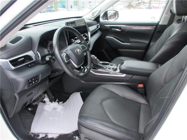 2022 Toyota Highlander Limited (Stk: 26059A) in Peterborough - Image 11 of 29