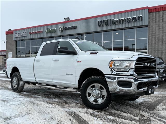 2019 RAM 3500 Big Horn (Stk: W9327) in Uxbridge - Image 1 of 20