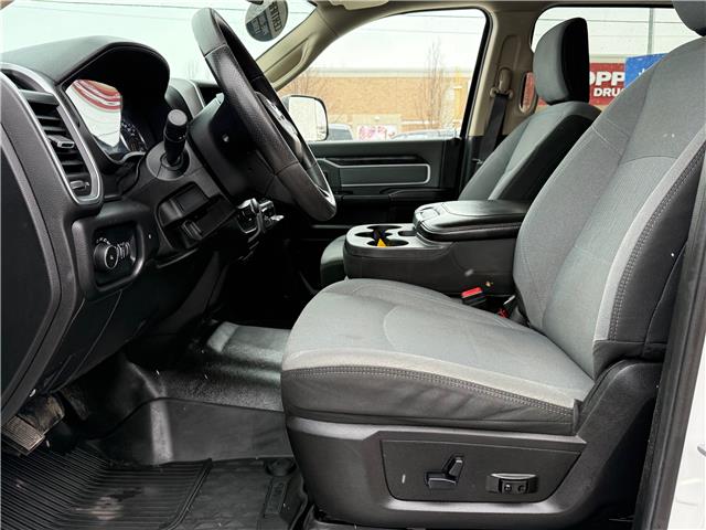 2019 RAM 3500 Big Horn (Stk: W9327) in Uxbridge - Image 17 of 20