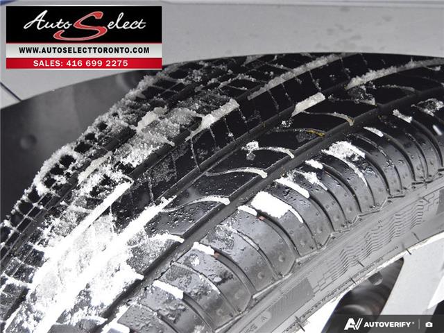 2020 Hyundai Venue Ultimate w/Black Interior (IVT) (Stk: 2TVQ82) in Scarborough - Image 7 of 28