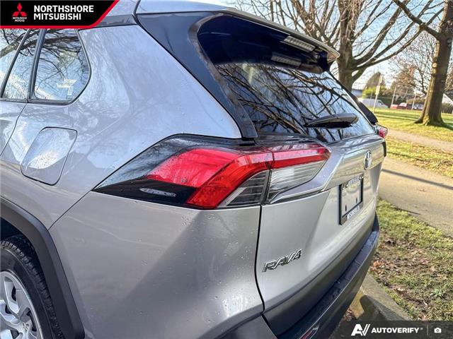 2021 Toyota RAV4 LE (Stk: 196551) in North Vancouver - Image 9 of 23