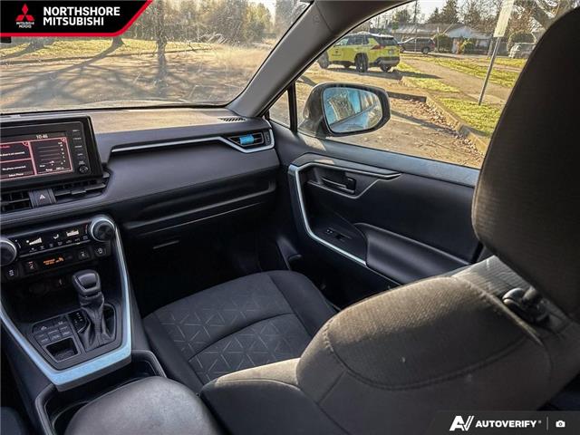 2021 Toyota RAV4 LE (Stk: 196551) in North Vancouver - Image 23 of 23