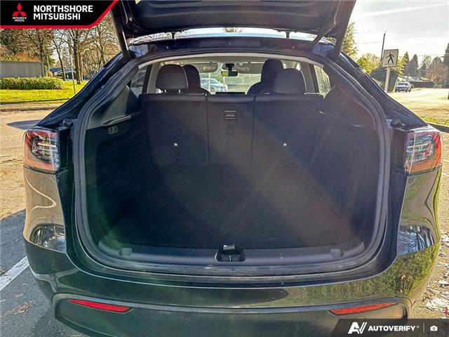 2024 Tesla Model Y Base (Stk: Z083496) in North Vancouver - Image 10 of 22