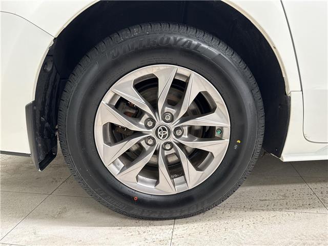 2022 Toyota Sienna LE 8-Passenger (Stk: 11105630A) in Markham - Image 14 of 31