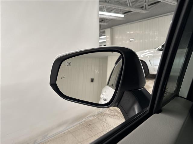 2022 Toyota Sienna LE 8-Passenger (Stk: 11105630A) in Markham - Image 24 of 31