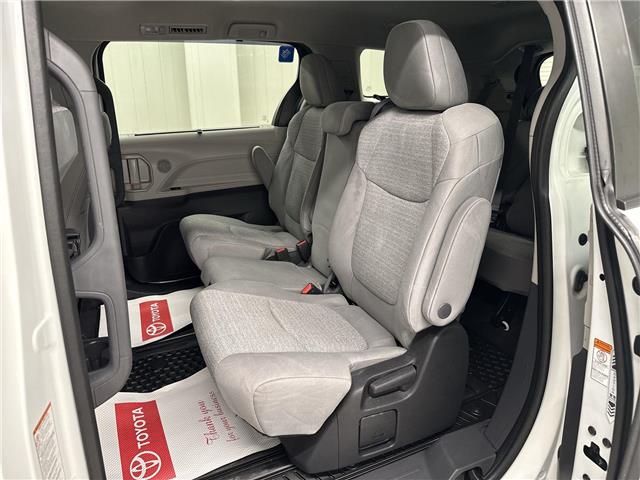 2022 Toyota Sienna LE 8-Passenger (Stk: 11105630A) in Markham - Image 28 of 31