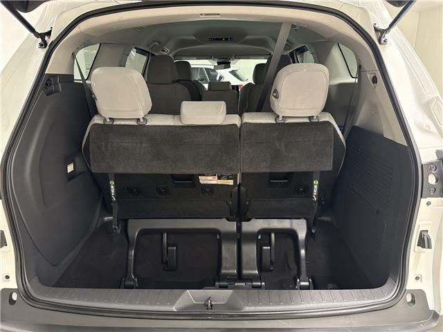 2022 Toyota Sienna LE 8-Passenger (Stk: 11105630A) in Markham - Image 30 of 31