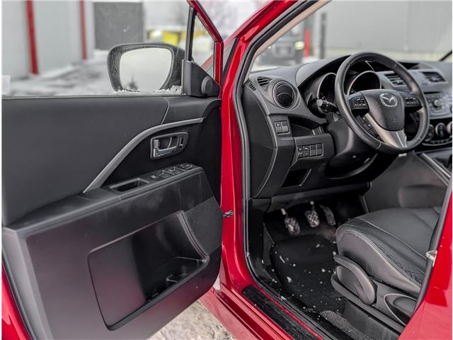 2017 Mazda Mazda5 GT (Stk: P2252) in BELLEVILLE - Image 9 of 23