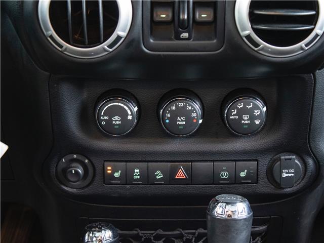 2016 Jeep Wrangler Unlimited Sahara (Stk: B10019A) in Windsor - Image 20 of 22