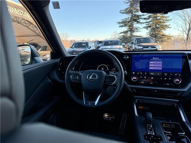 2025 Lexus TX 500h Base (Stk: 4612A) in Calgary - Image 10 of 19