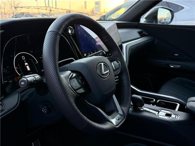 2025 Lexus TX 500h Base (Stk: 4612A) in Calgary - Image 5 of 19