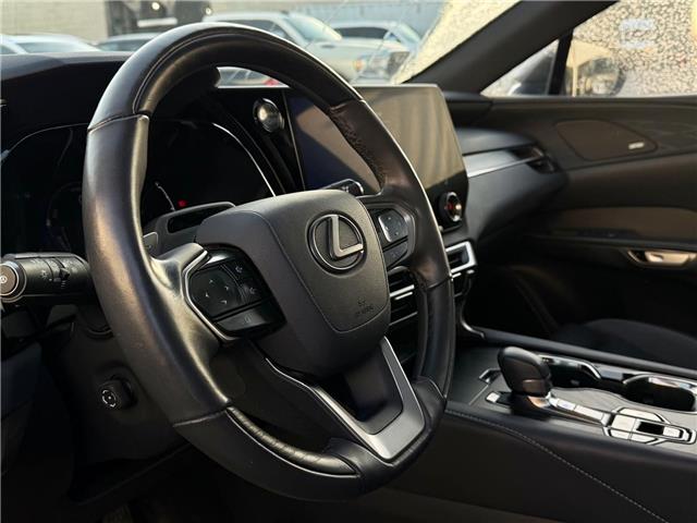 2023 Lexus RX 350h Base (Stk: 260308A) in Calgary - Image 5 of 18