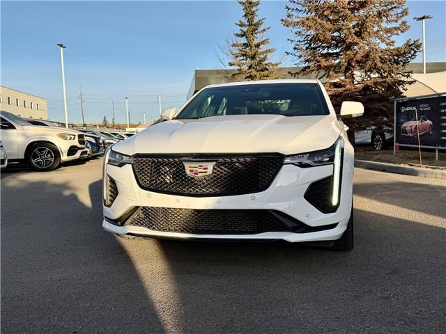 2020 Cadillac CT4 V-Series (Stk: 260254A) in Calgary - Image 4 of 16
