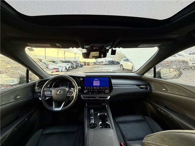2023 Lexus RX 350h Base (Stk: 260308A) in Calgary - Image 8 of 18