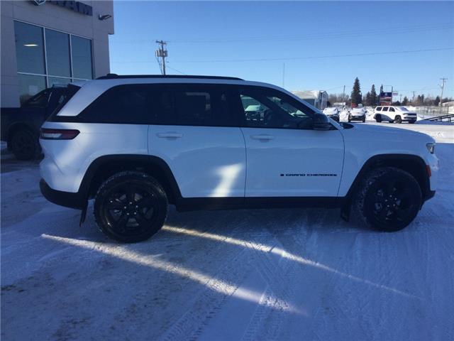 2025 Jeep Grand Cherokee Laredo (Stk: FF077) in Swan River - Image 4 of 23 2025 Jeep Grand Cherokee Laredo (Stk: FF077) in Swan River - Image 4 of 23