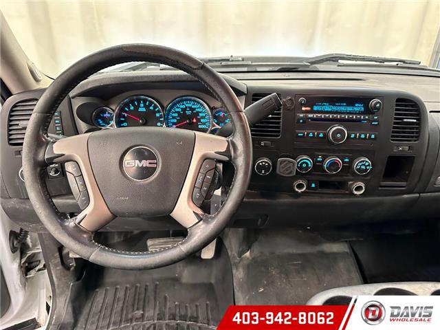 2011 GMC Sierra 2500HD SLE (Stk: 21116) in Lethbridge - Image 13 of 19 2011 GMC Sierra 2500HD SLE (Stk: 21116) in Lethbridge - Image 13 of 19