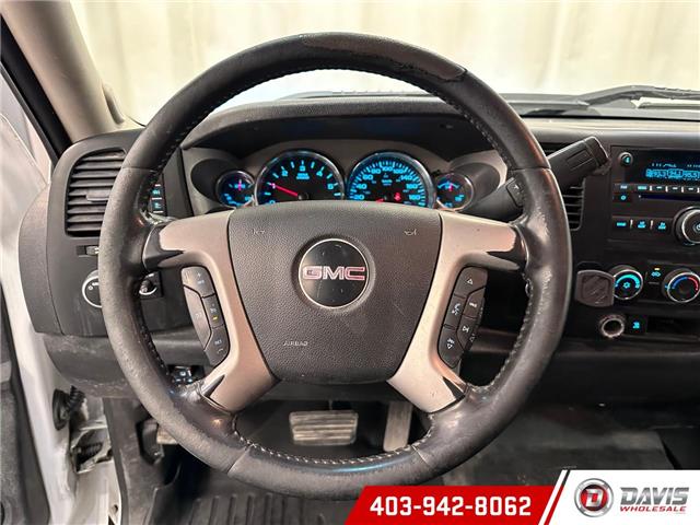 2011 GMC Sierra 2500HD SLE (Stk: 21116) in Lethbridge - Image 14 of 19 2011 GMC Sierra 2500HD SLE (Stk: 21116) in Lethbridge - Image 14 of 19