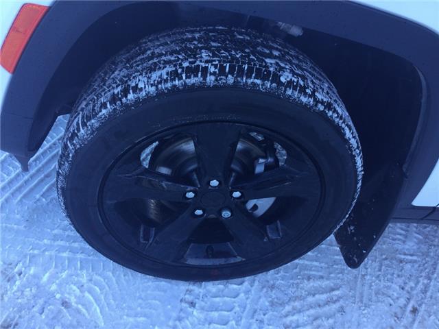 2025 Jeep Grand Cherokee Laredo (Stk: FF078) in Swan River - Image 6 of 19