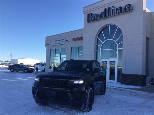 2025 Jeep Grand Cherokee Laredo (Stk: FF076) in Swan River - Image 1 of 23