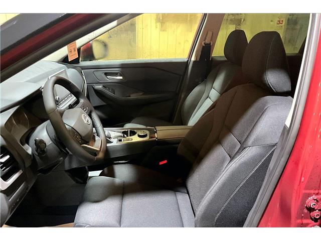 2026 Nissan Rogue S (Stk: 26RG1290) in Cranbrook - Image 9 of 13