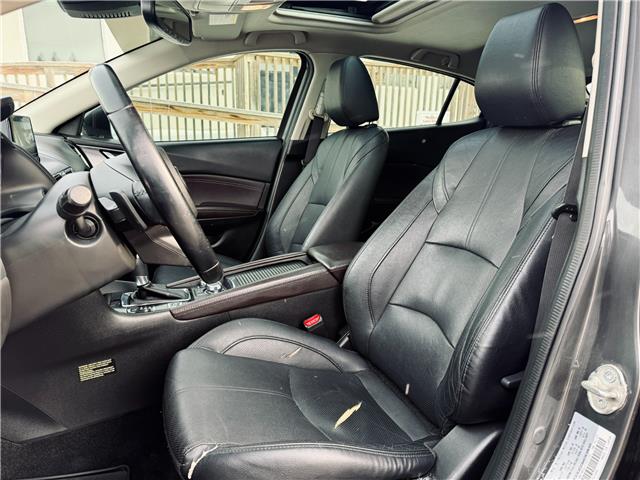 2018 Mazda Mazda3 Sport GT (Stk: 155135U) in PORT PERRY - Image 15 of 41 2018 Mazda Mazda3 Sport GT (Stk: 155135U) in PORT PERRY - Image 15 of 41