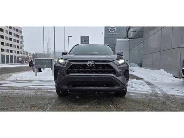 2021 Toyota RAV4 LE (Stk: PM4495AM) in Ottawa - Image 2 of 24