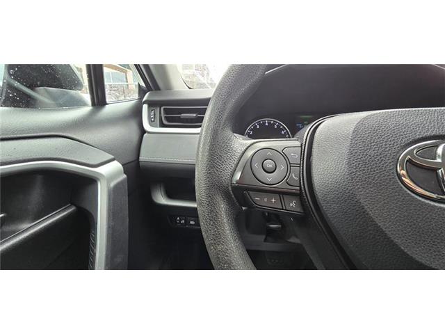 2021 Toyota RAV4 LE (Stk: PM4495AM) in Ottawa - Image 14 of 24