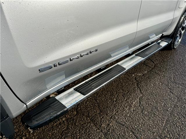 2022 GMC Sierra 1500 SLT (Stk: 582073U) in PORT PERRY - Image 13 of 48