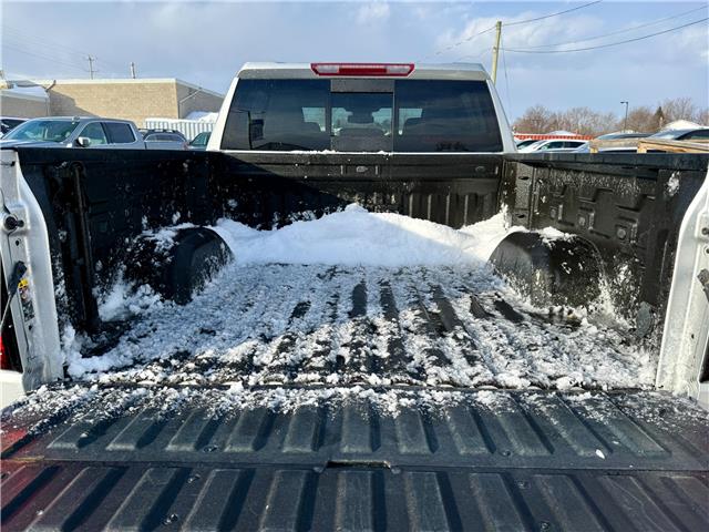 2022 GMC Sierra 1500 SLT (Stk: 582073U) in PORT PERRY - Image 18 of 48