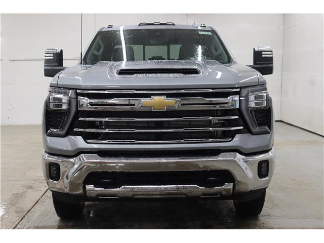 2026 Chevrolet Silverado 3500HD LTZ (Stk: T3340) in Watrous - Image 3 of 45