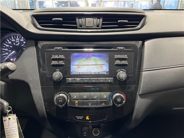 2017 Nissan Rogue S (Stk: Y25150A) in Mississauga - Image 15 of 21