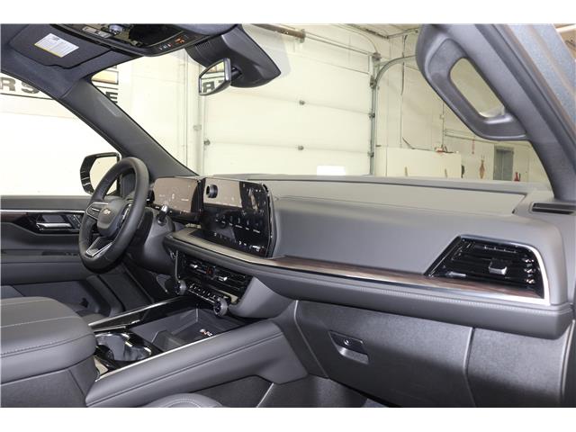 2026 Chevrolet Suburban LT (Stk: T3338) in Watrous - Image 33 of 38