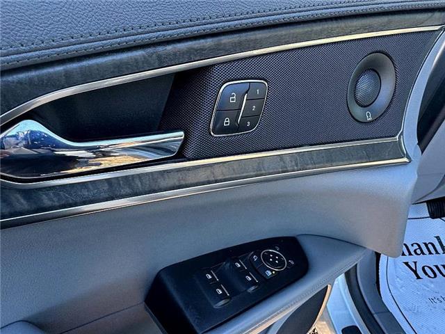 2020 Lincoln Nautilus Reserve (Stk: TR00103) in Windsor - Image 15 of 25