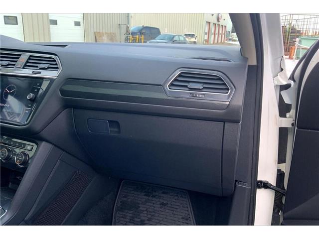 2020 Volkswagen Tiguan Highline (Stk: 23D39781) in Sherwood Park - Image 14 of 30
