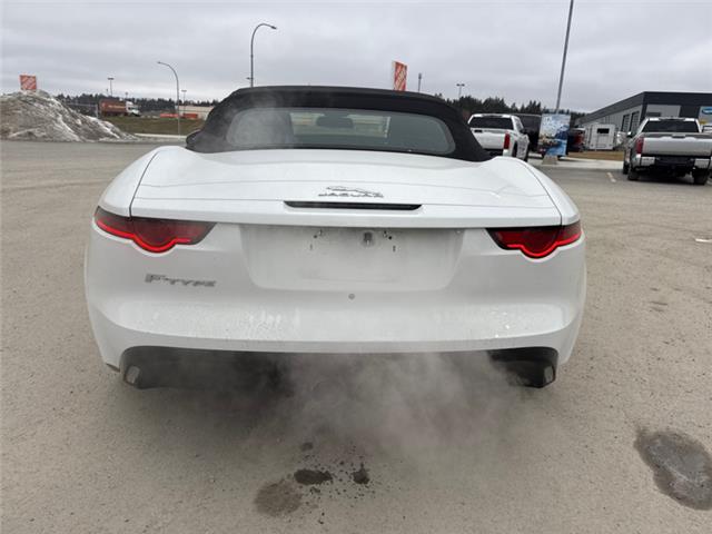 2018 Jaguar F-TYPE Base 340HP (Stk: 3035249A) in Cranbrook - Image 4 of 18