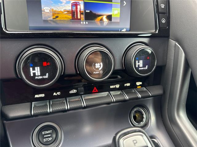 2018 Jaguar F-TYPE Base 340HP (Stk: 3035249A) in Cranbrook - Image 15 of 18