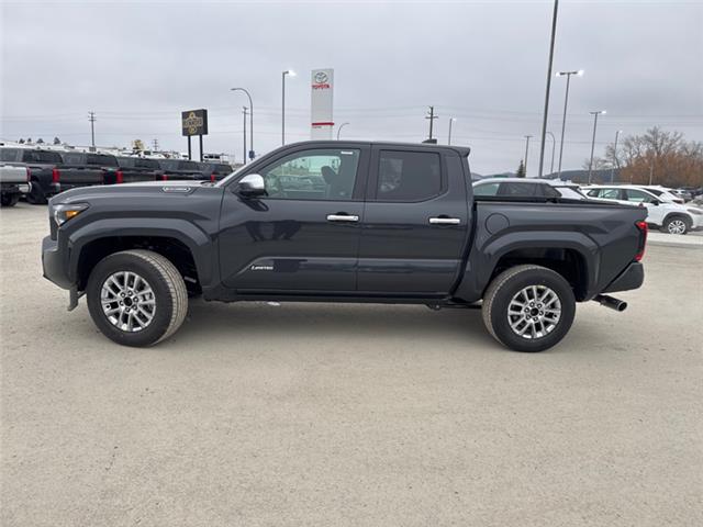 2026 Toyota Tacoma Hybrid Base (Stk: T056126) in Cranbrook - Image 2 of 21