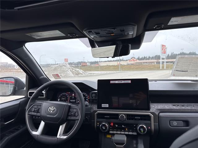 2026 Toyota Tacoma Hybrid Base (Stk: T056126) in Cranbrook - Image 10 of 21
