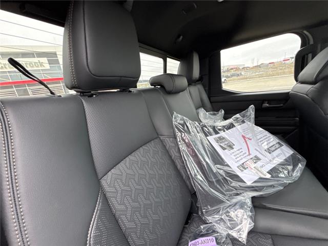 2026 Toyota Tacoma Hybrid Base (Stk: T056126) in Cranbrook - Image 12 of 21