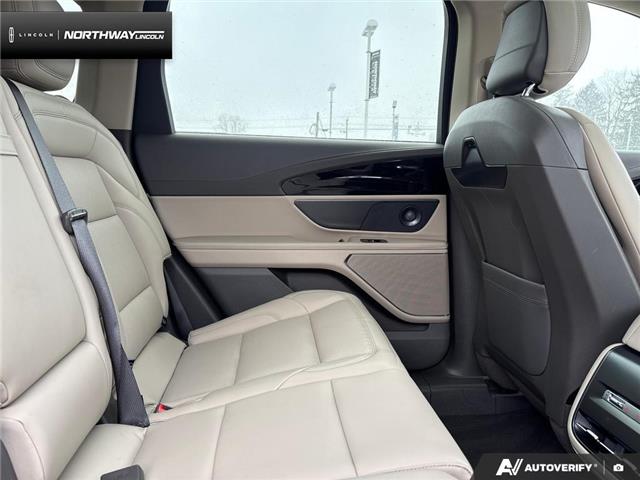 2025 Lincoln Nautilus Premiere (Stk: 5LA6449) in Brantford - Image 18 of 20