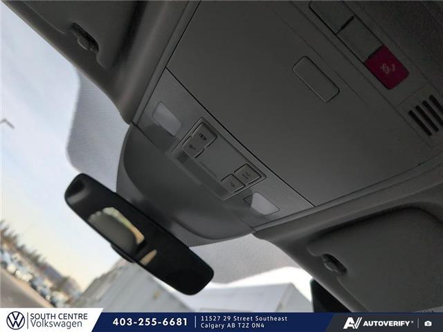 2025 Volkswagen Taos Comfortline (Stk: SU7706) in Calgary - Image 16 of 23