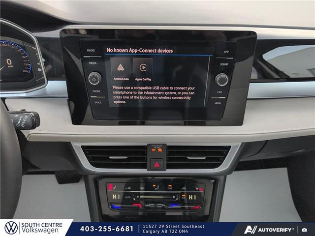 2025 Volkswagen Taos Comfortline (Stk: SU7706) in Calgary - Image 17 of 23