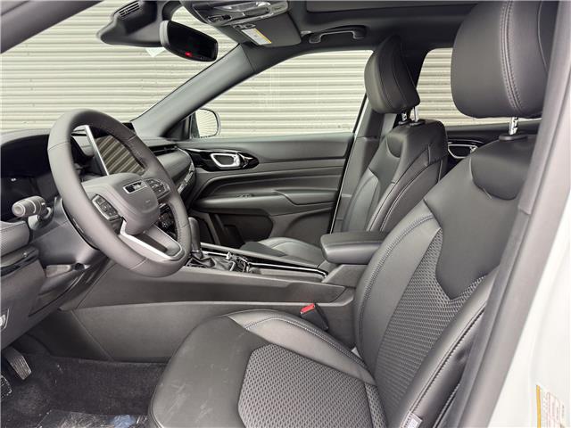 2026 Jeep Compass North (Stk: 26126) in London - Image 8 of 25