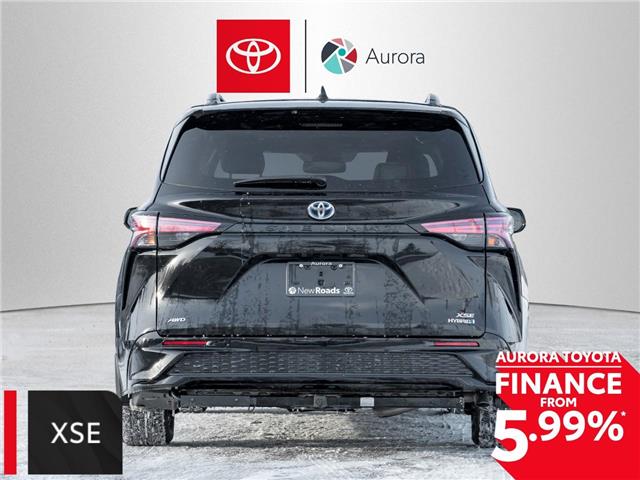 2024 Toyota Sienna XSE 7-Passenger (Stk: 363921) in Aurora - Image 7 of 27