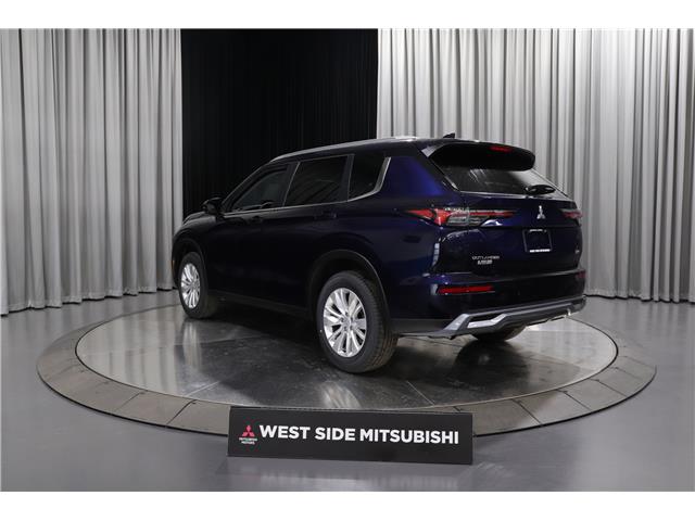 2026 Mitsubishi Outlander SE (Stk: T26222) in Edmonton - Image 4 of 32