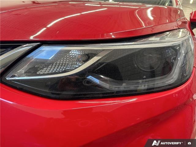 2017 Chevrolet Cruze Hatch LT Auto (Stk: 164842) in London - Image 8 of 26