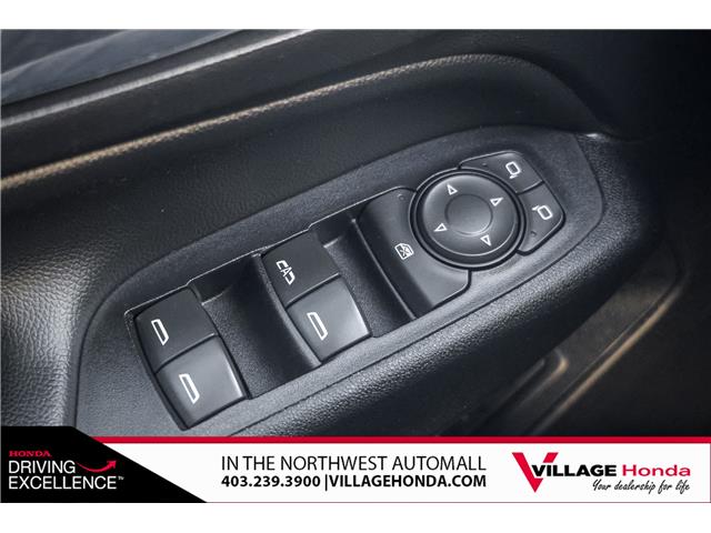 2019 Chevrolet Equinox Premier (Stk: SR0368A) in Calgary - Image 12 of 31