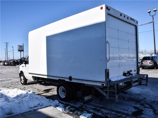 2024 Ford E-450 Cutaway Base (Stk: LC00522S) in Tilbury - Image 4 of 23