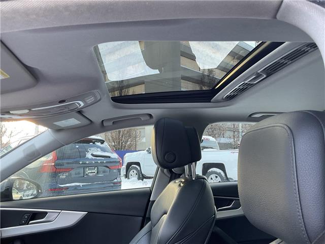 2017 Audi A4 2.0T Technik (Stk: 4811) in KITCHENER - Image 15 of 30